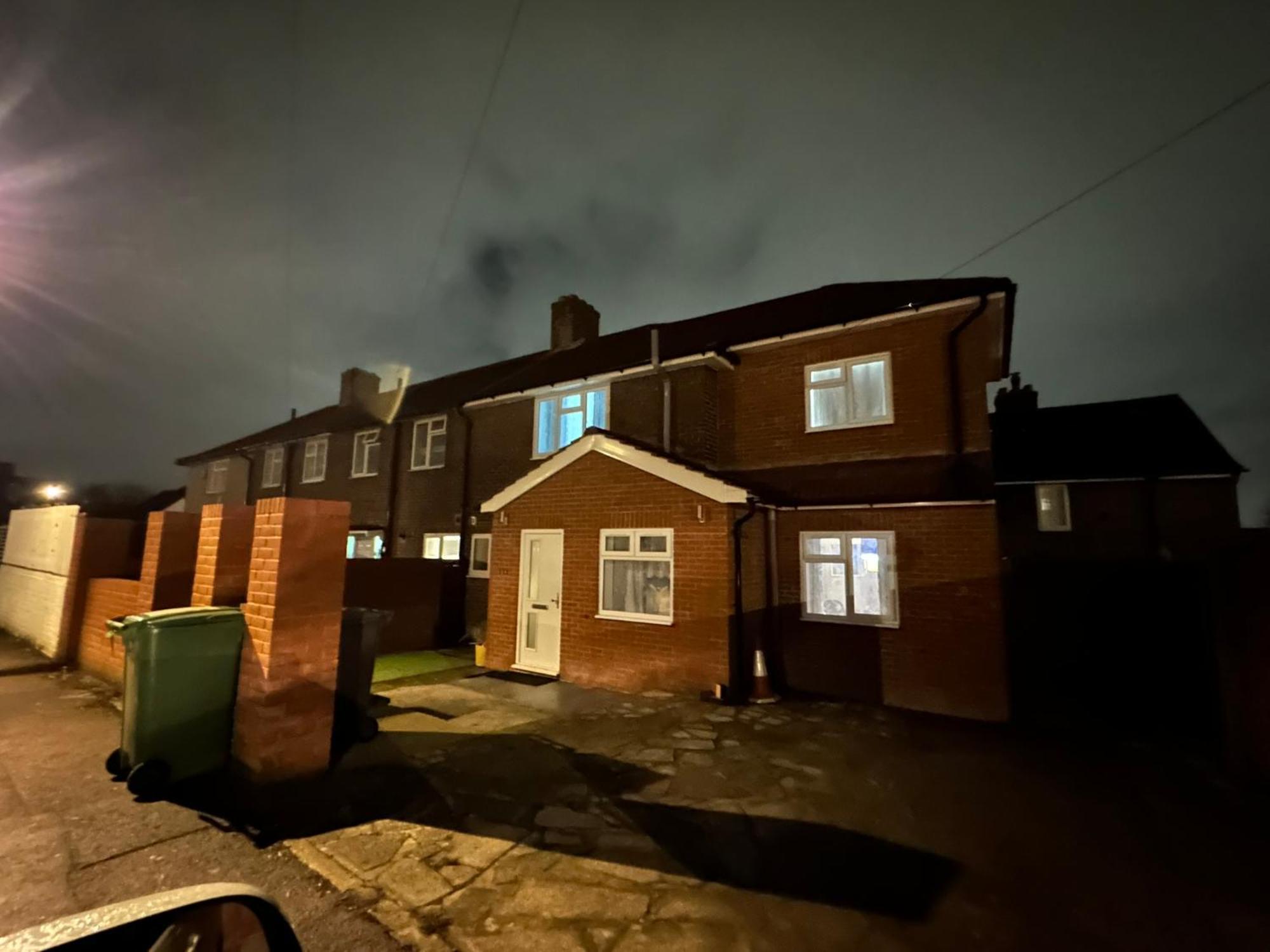 Luxury Ensuite 2Nd Studio Flat With Great Views In Keedonwood Road With Fully Own Bathroom Newly Added And Private Kitchenette Bromley Exterior foto